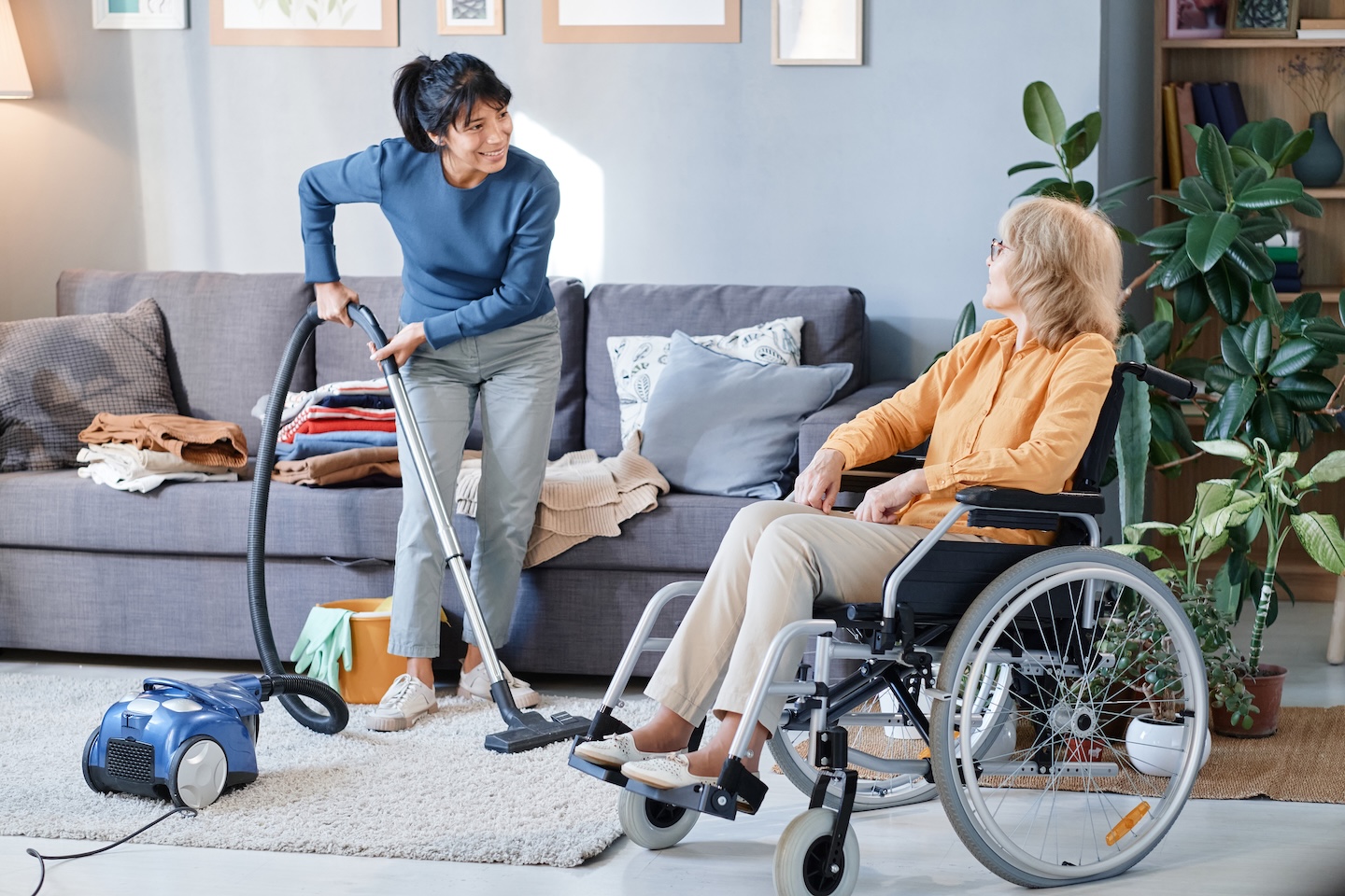 An Ivanna HomeCare caregiver at work in a client's home.